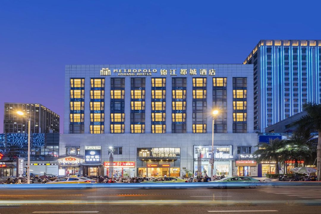 福州金融街万达鳌峰洲地铁站锦江都城酒店