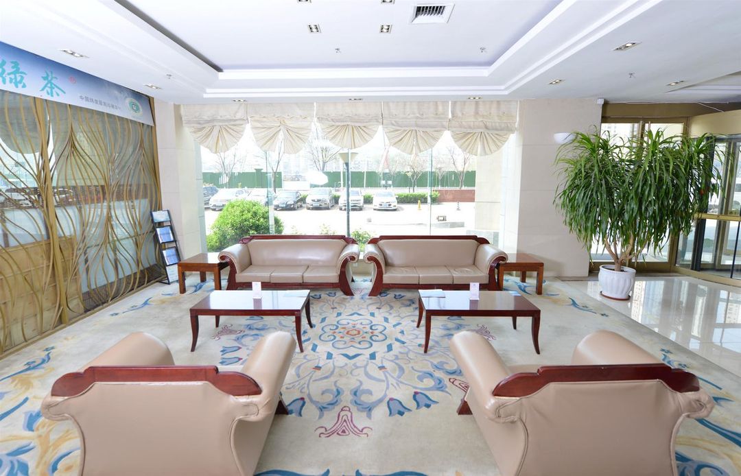 金海大酒店(烟台火车站吾悦广场店)