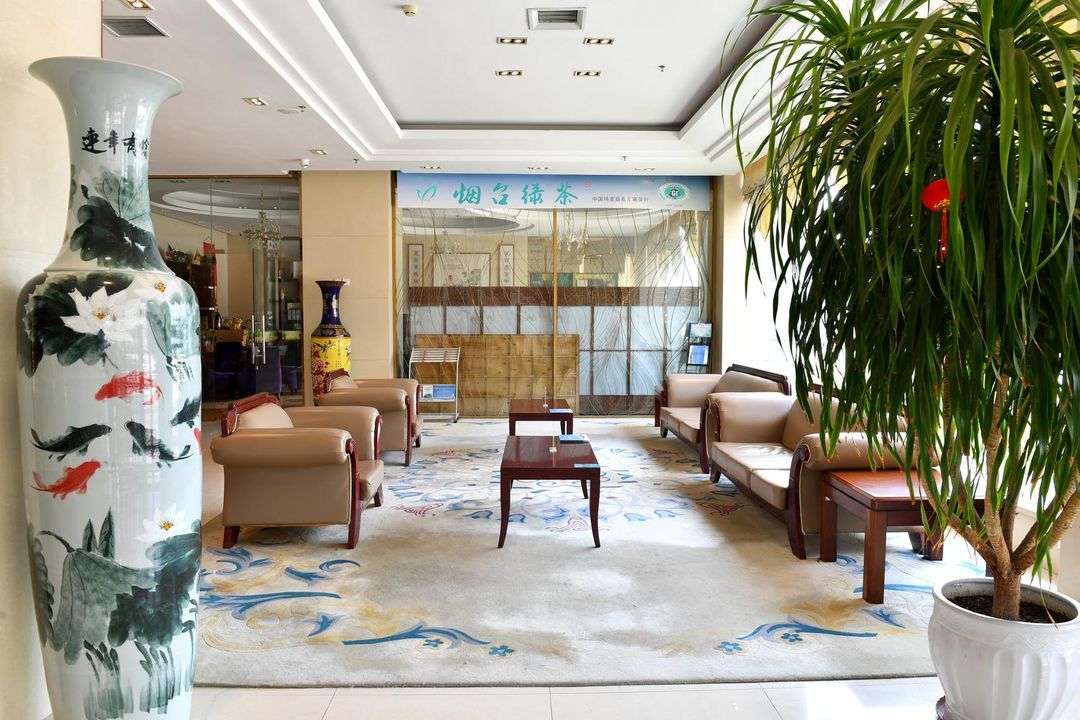 金海大酒店(烟台火车站吾悦广场店)